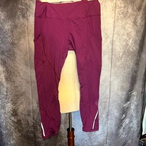 Lululemon 25 cropped tights size 10
